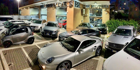 R.R. Motors